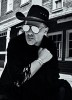 photo Louis Mandylor