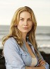photo Elizabeth Mitchell